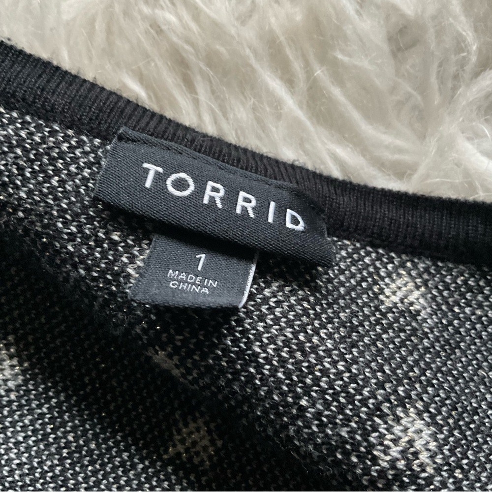 Torrid Black & White Star Sweater Knit Sleeveless Skater Dress - Picture 5 of 7
